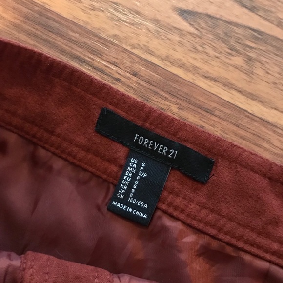 Forever 21 skirt - Picture 2 of 3